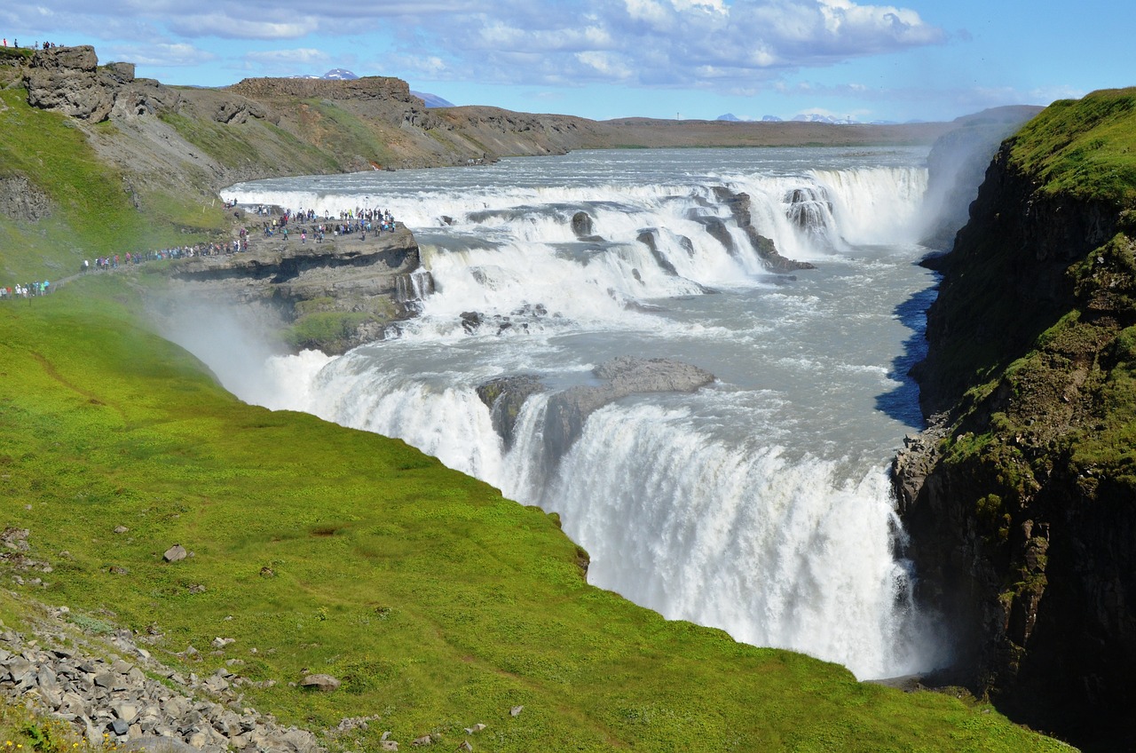 The Pros and Cons of Hydropower
